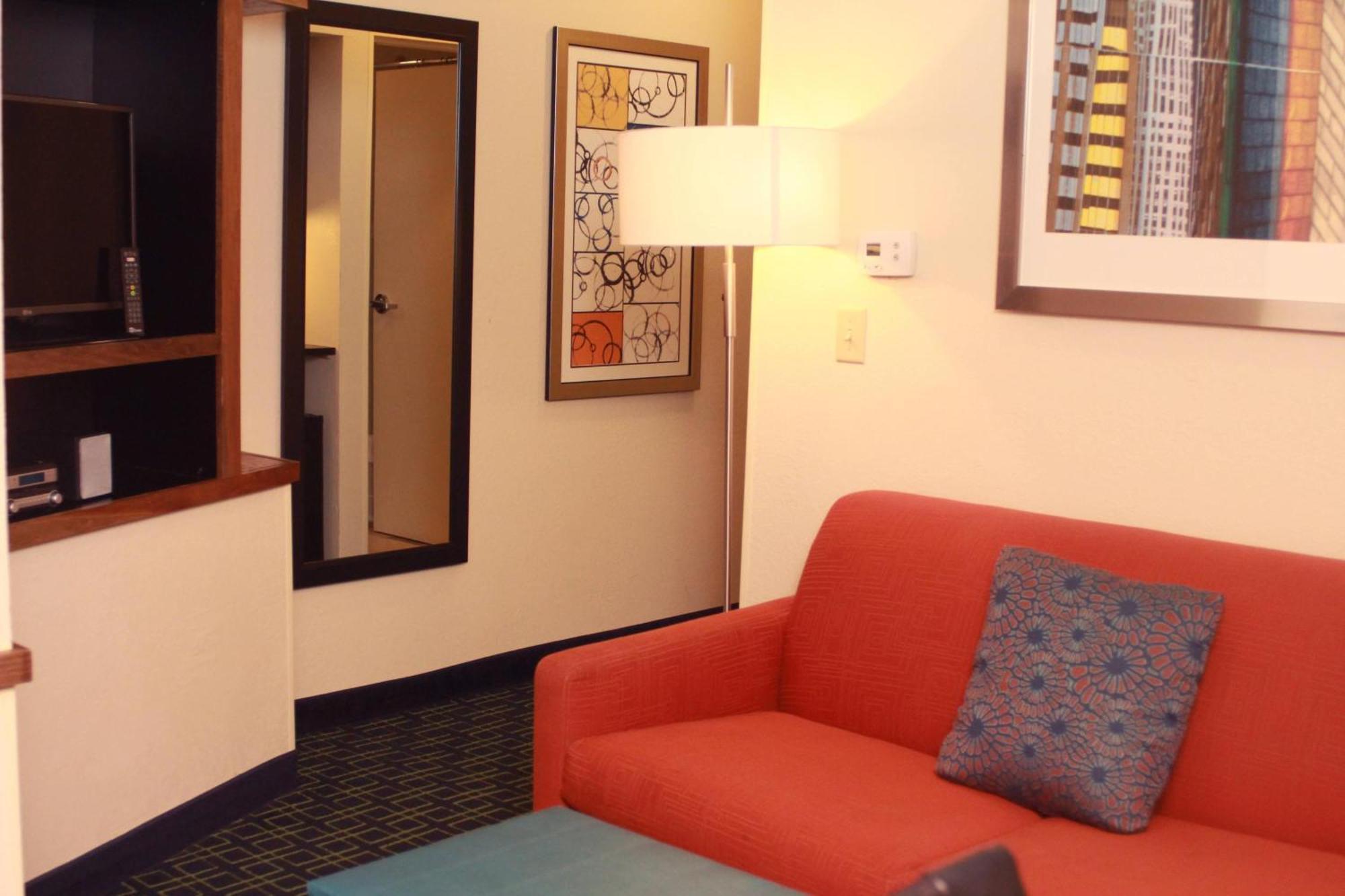 Fairfield Inn & Suites By Marriott Fairmont Zewnętrze zdjęcie