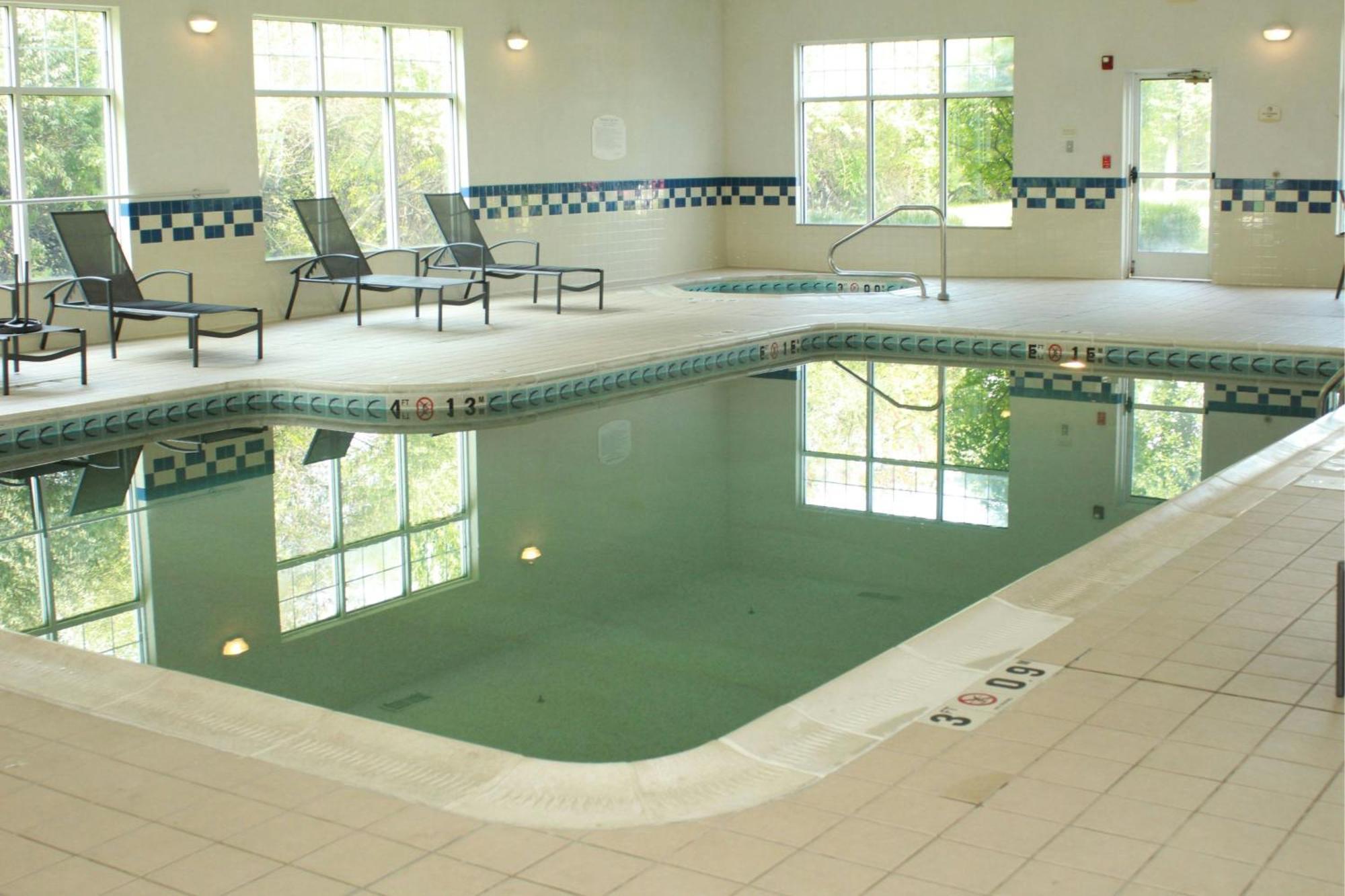 Fairfield Inn & Suites By Marriott Fairmont Zewnętrze zdjęcie